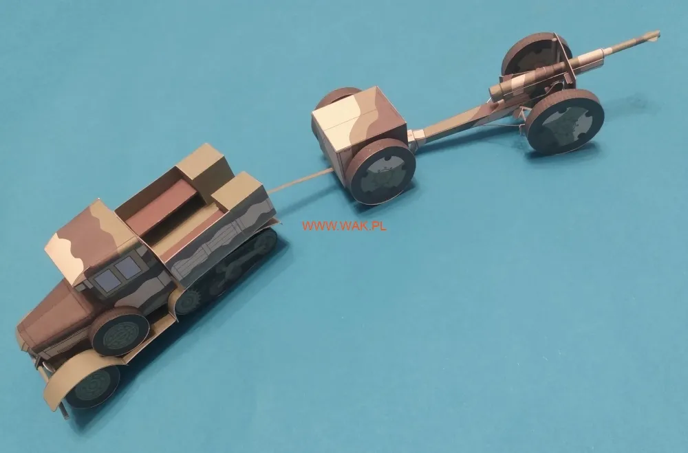  Traktor C4P so 75 mm poľným delom